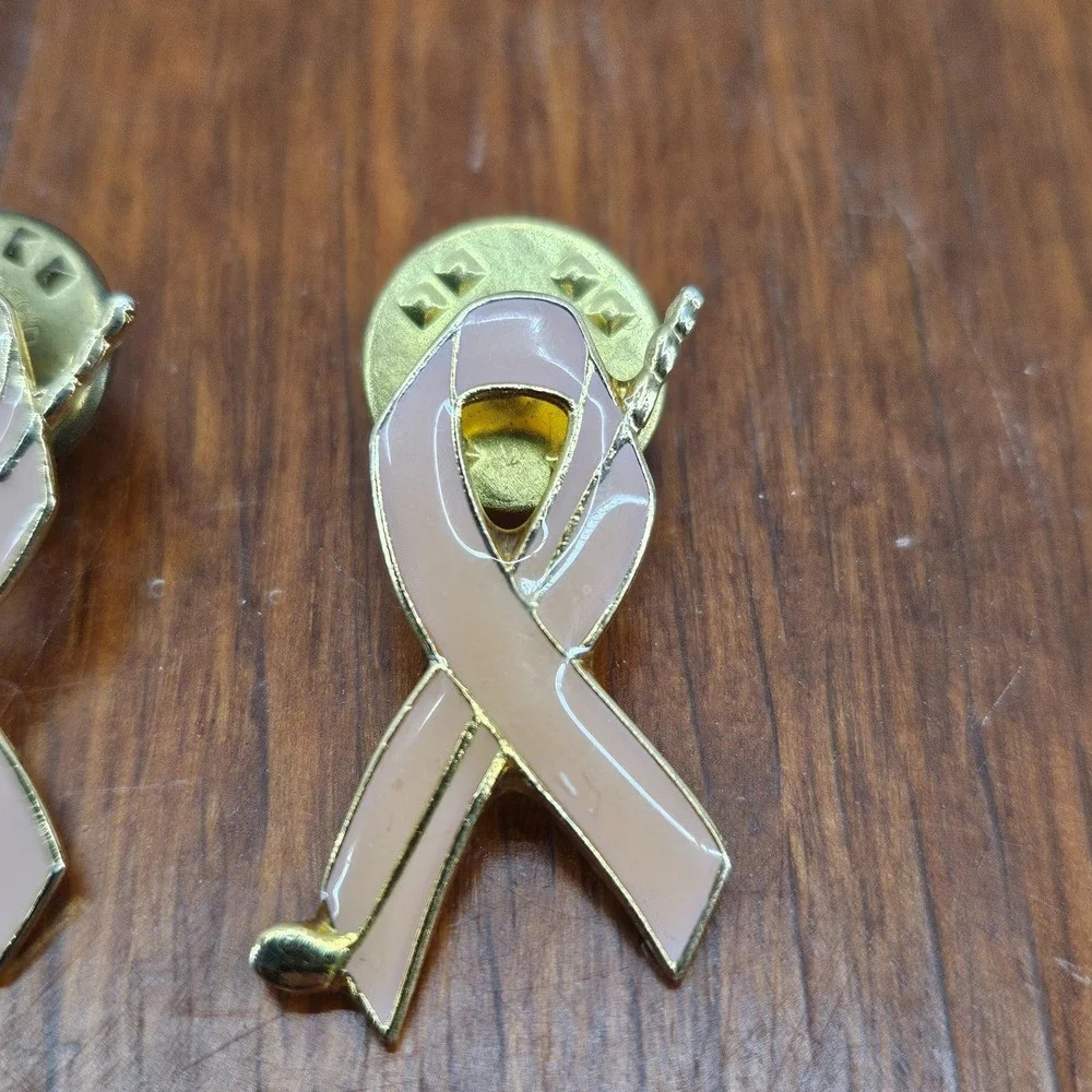 Pink Ribbon Breast Cancer‎ Awareness Golf Club Lapel Pin Gold Tone Set Of 3